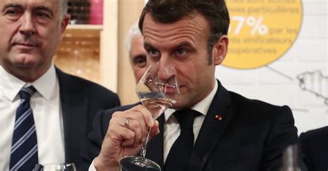 Macron’s government abstains from dry January